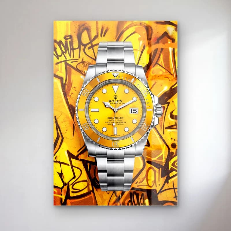 Sarı Grafiti Rolex Submariner cam tablo — Sarı grafiti zeminde sarı kadranlı çelik Rolex Submariner