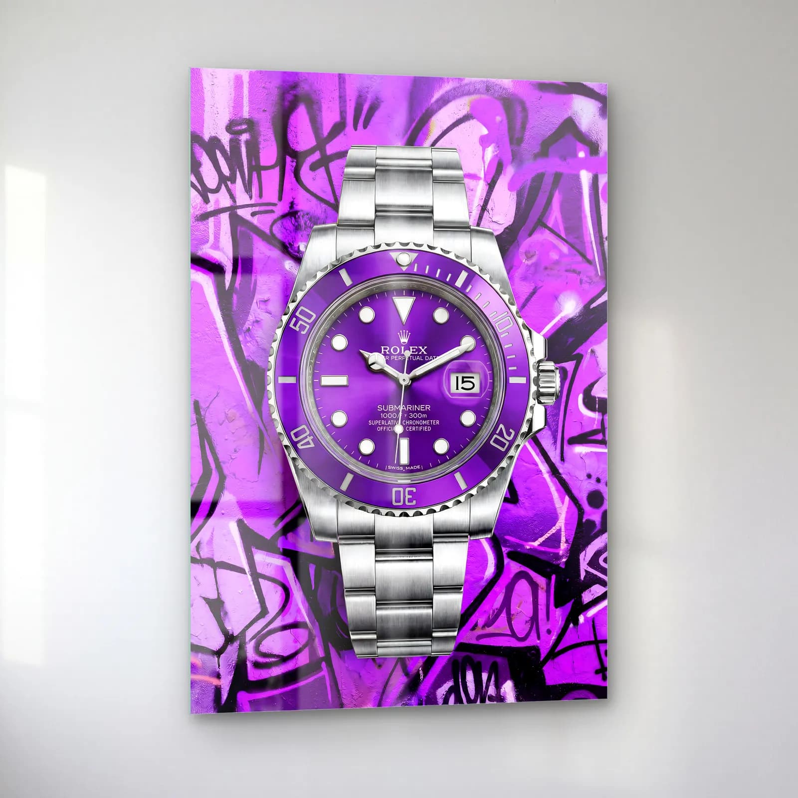 Mor Grafiti Rolex Submariner cam tablo — sol açıdan görünüm