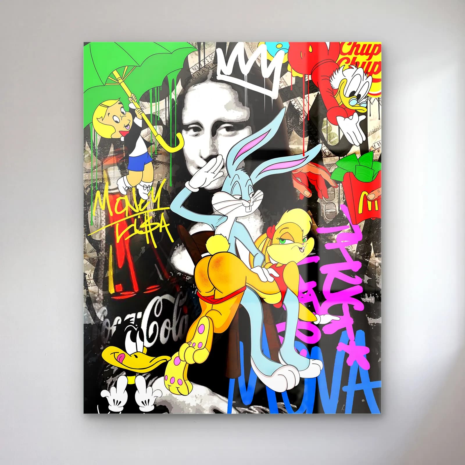 Mona Lisa ile Bugs ve Lola cam tablo — Yeşil grafiti zeminde Mona Lisa, Bugs Bunny ve Lola Bunny kolajı