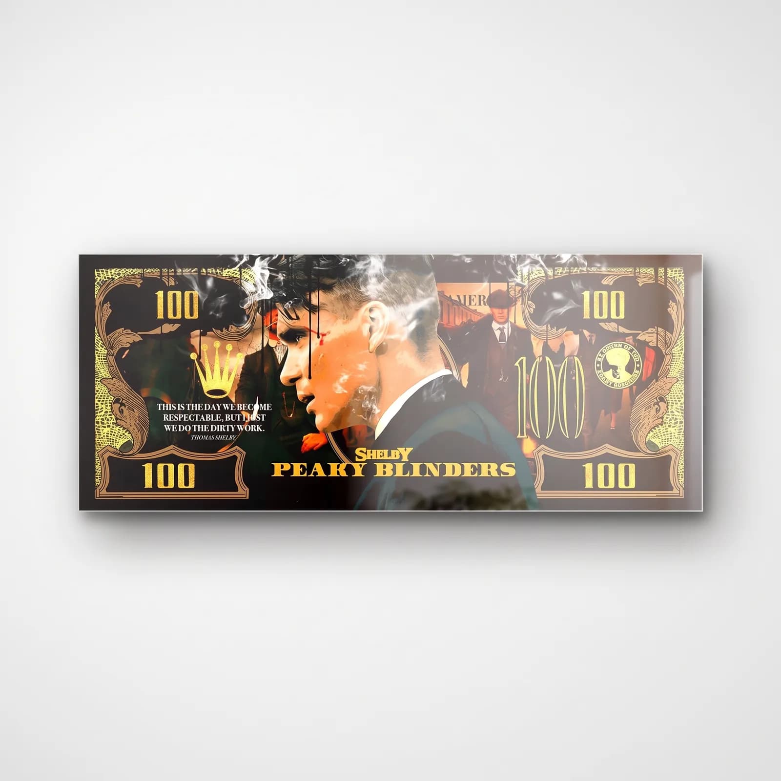 Peaky Blinders Shelby Dolar cam tablo — Altın 100 dolar banknotu üzerinde şapkalı Shelby kardeşlerin portresi