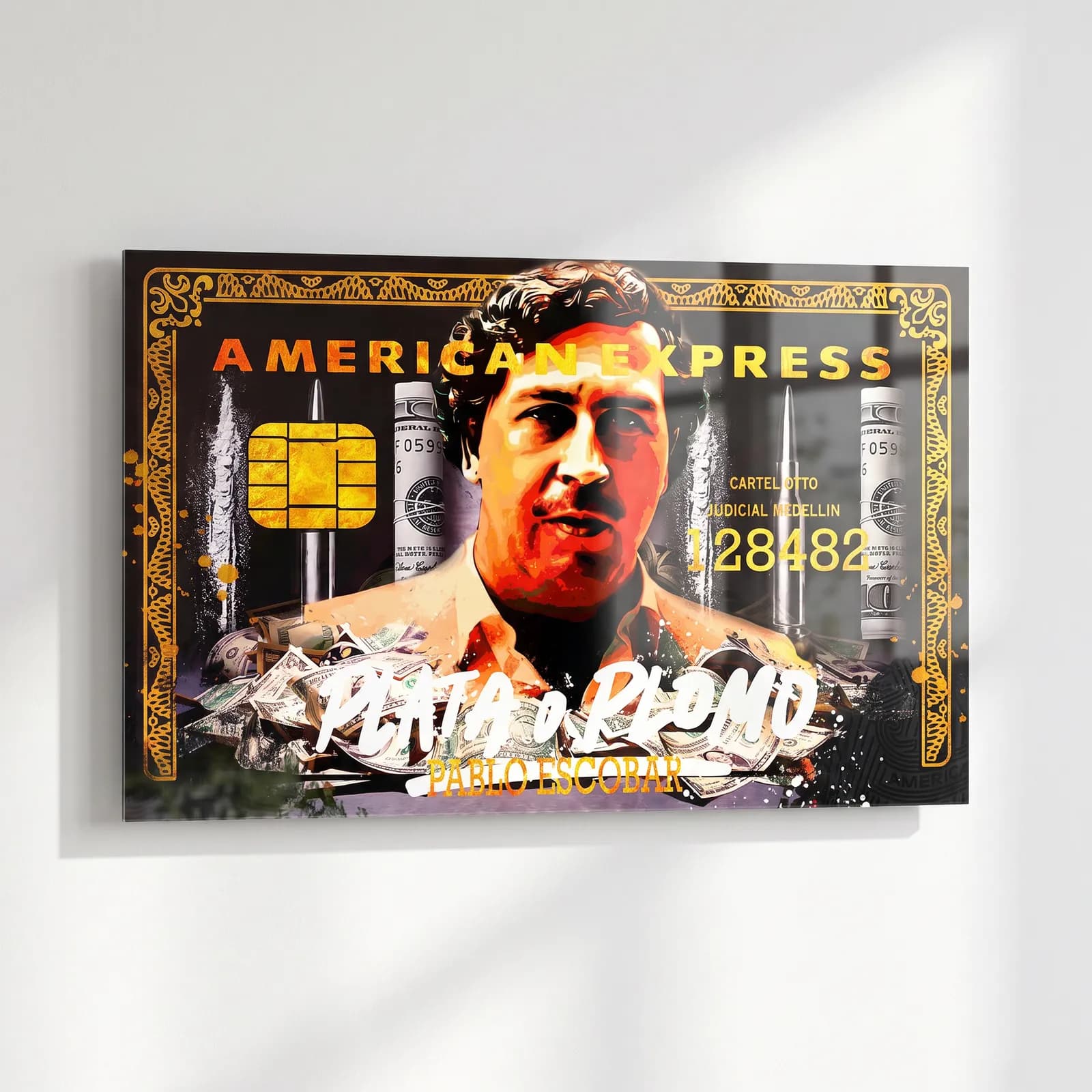 Pablo Escobar Plata O Plomo cam tablo — sol açıdan görünüm