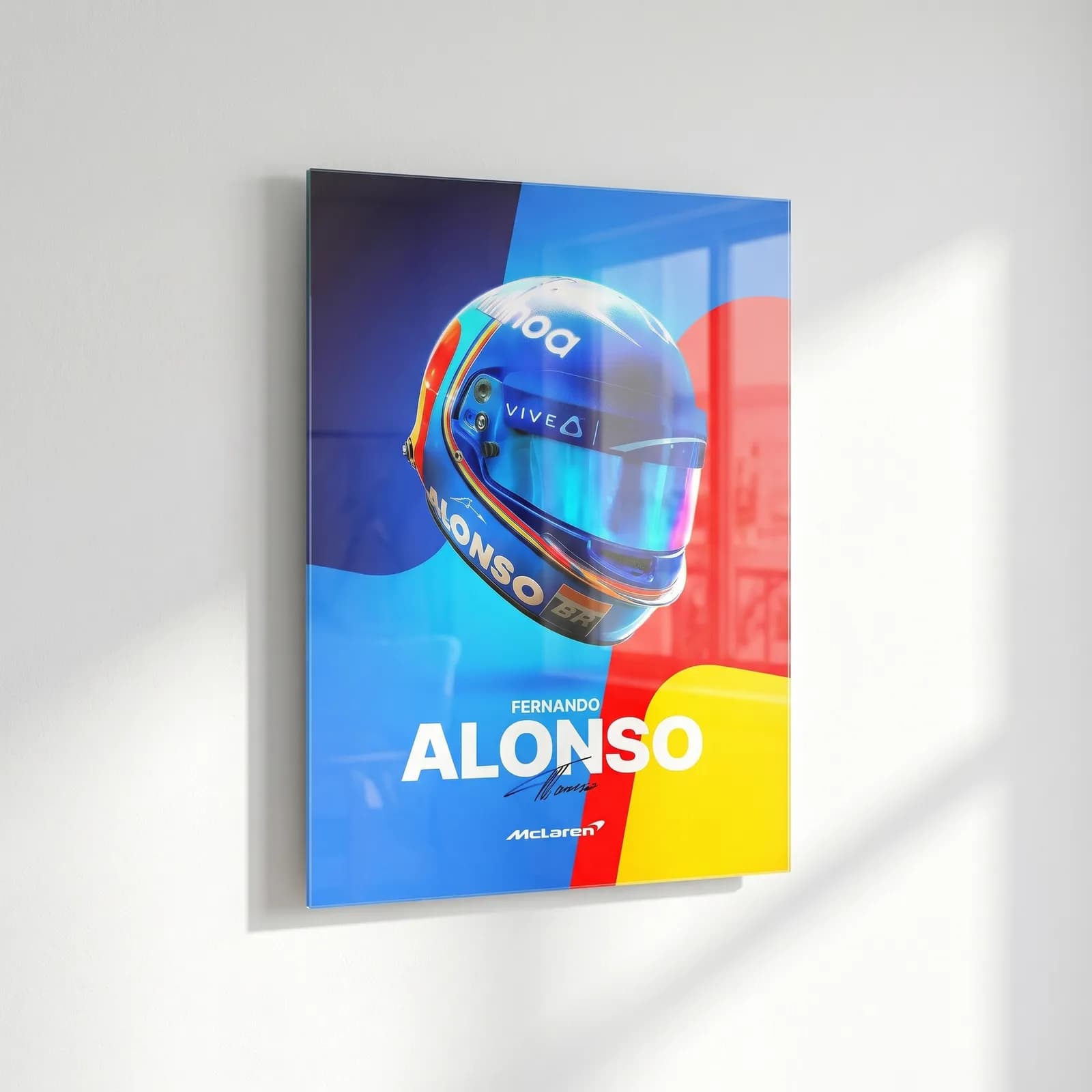 Fernando Alonso Kaskı cam tablo — sol açıdan görünüm