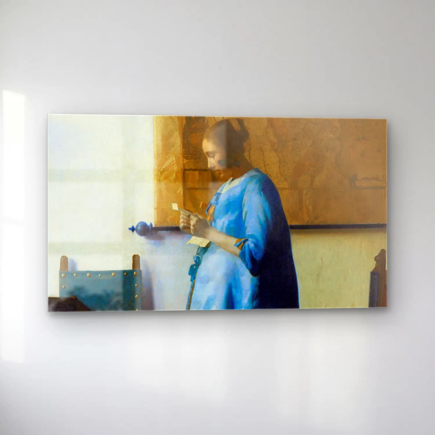 Johannes Vermeer – Woman Reading a Letter cam tablo — sol açıdan görünüm