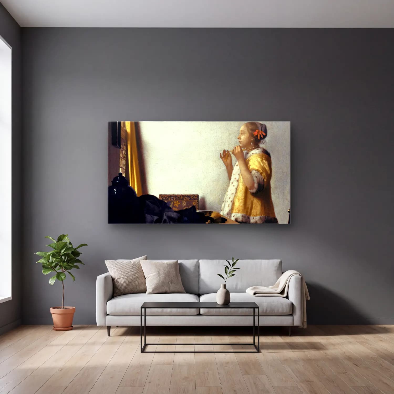 Johannes Vermeer – Young Woman with a Pearl Necklace cam tablo — gri duvarlı salonda