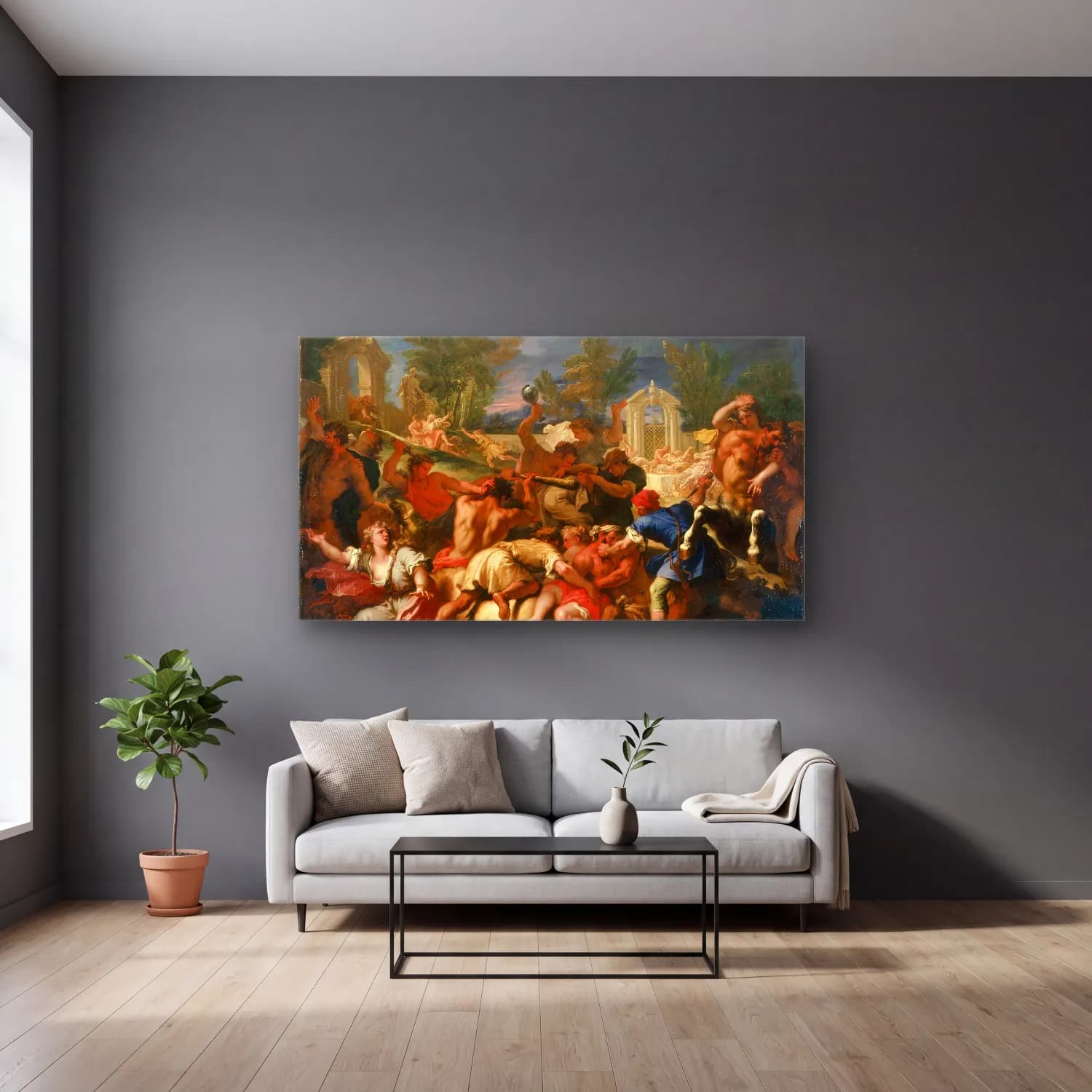 Sebastiano Ricci – The Battle of the Lapiths and Centaurs (circa 1705) cam tablo — gri duvarlı salonda