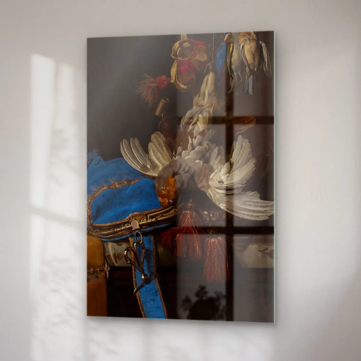 Willem van Aelst – Hunt Still Life with a Velvet Bag on a Marble Ledge (circa… – Mavi Tonlar cam tablo — sağ açıdan görünüm