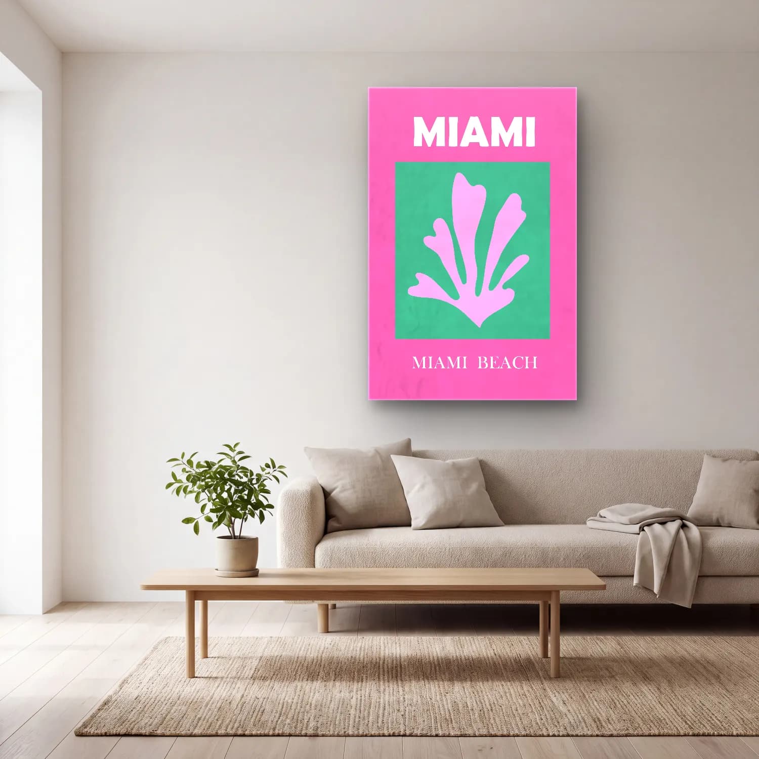 Pastel Flamingo No. 5 cam tablo — açık renk salonda