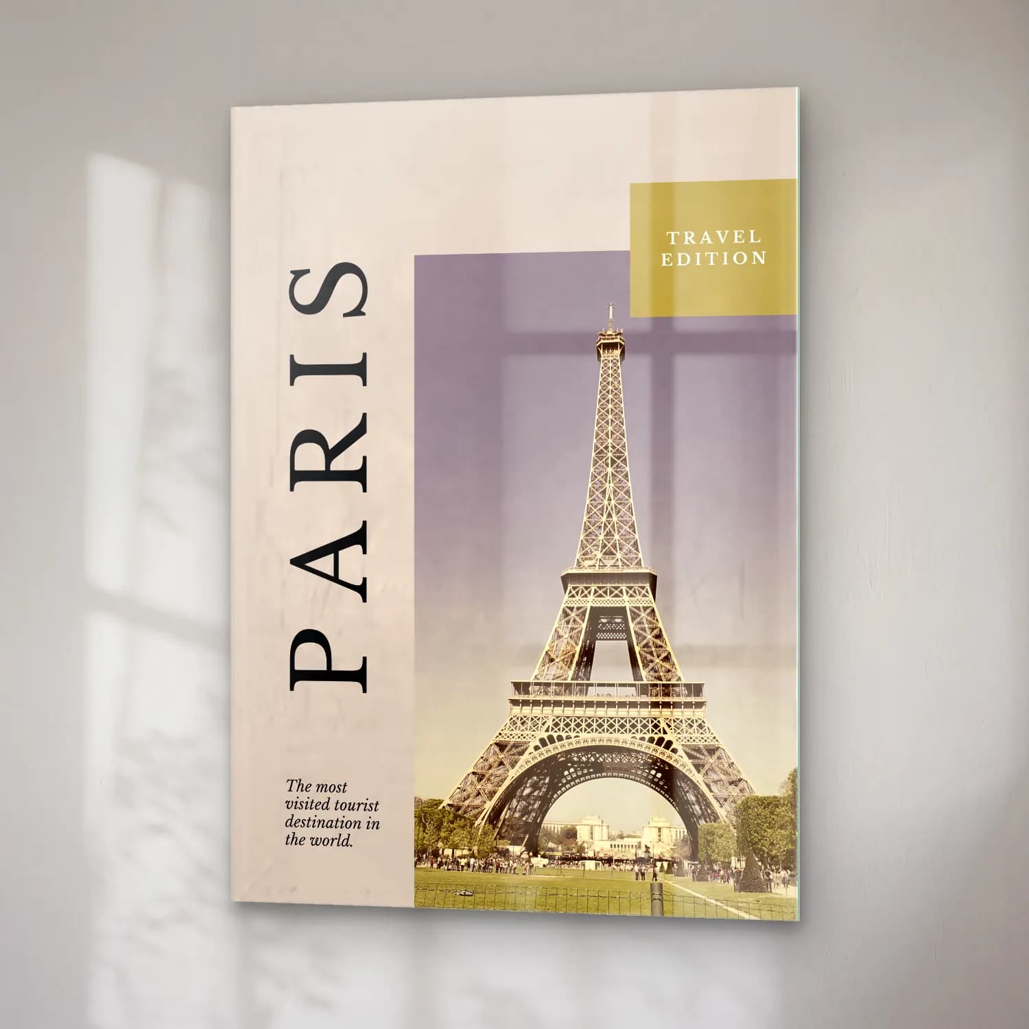 Vintage Poster Paris ve Eyfel Kulesi – Bej Tonlar cam tablo — sağ açıdan görünüm