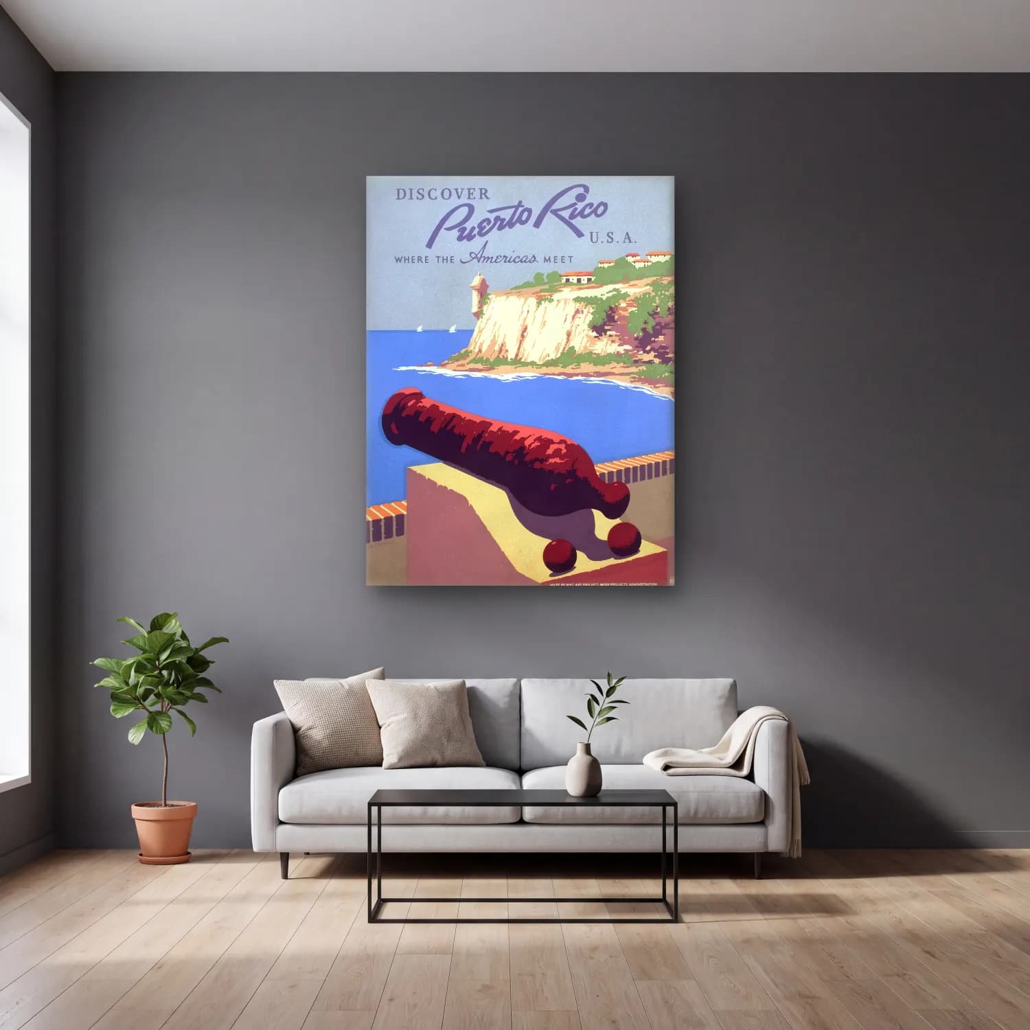 Vintage Poster Şampanya cam tablo — gri duvarlı salonda