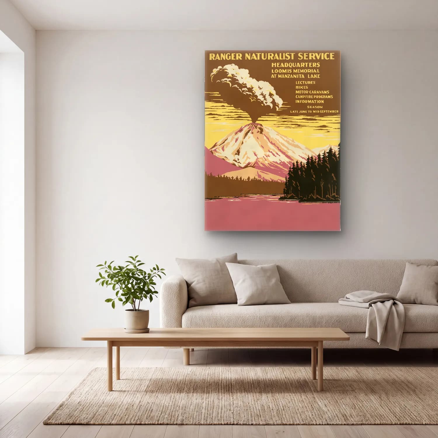 Vintage Poster Göl ve Dağlar No. 13 cam tablo — açık renk salonda