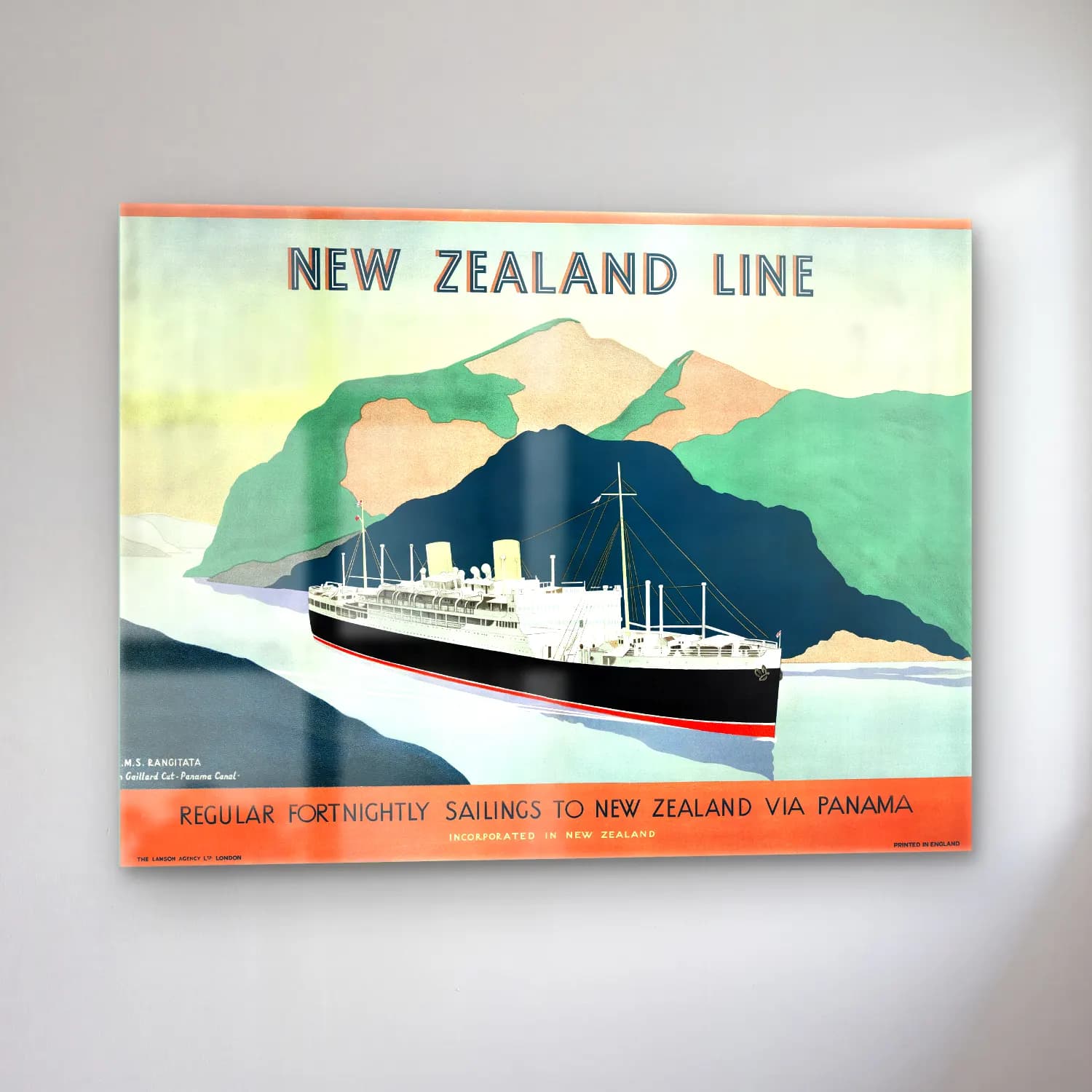 Vintage Poster Tren No. 14 cam tablo — sol açıdan görünüm