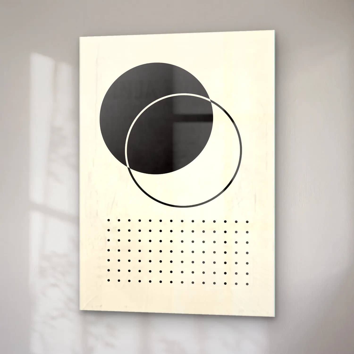 Bauhaus Geometrik Daireler – Siyah Beyaz Tonlar cam tablo — sağ açıdan görünüm