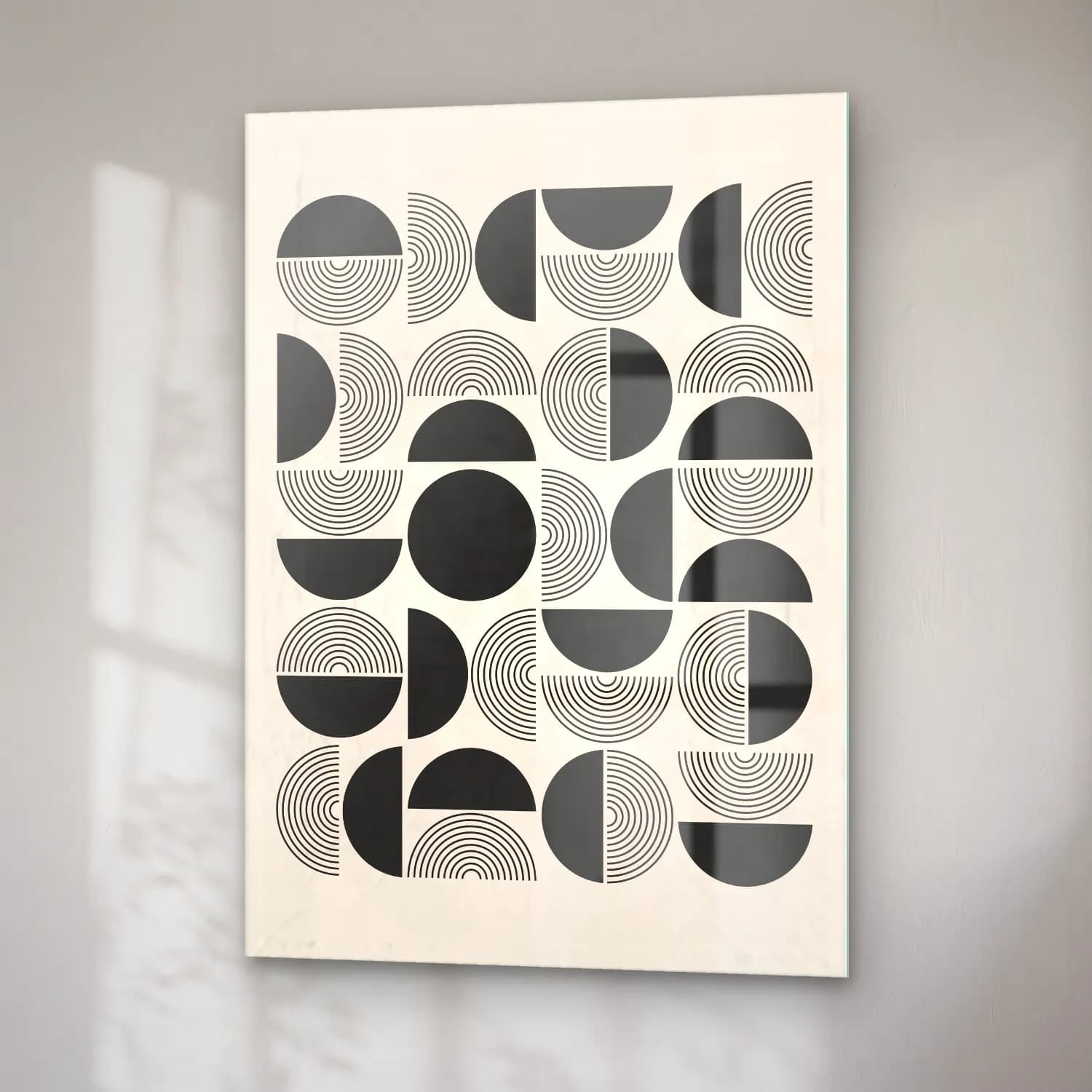 Bauhaus Geometrik Daireler No. 17 cam tablo — sağ açıdan görünüm
