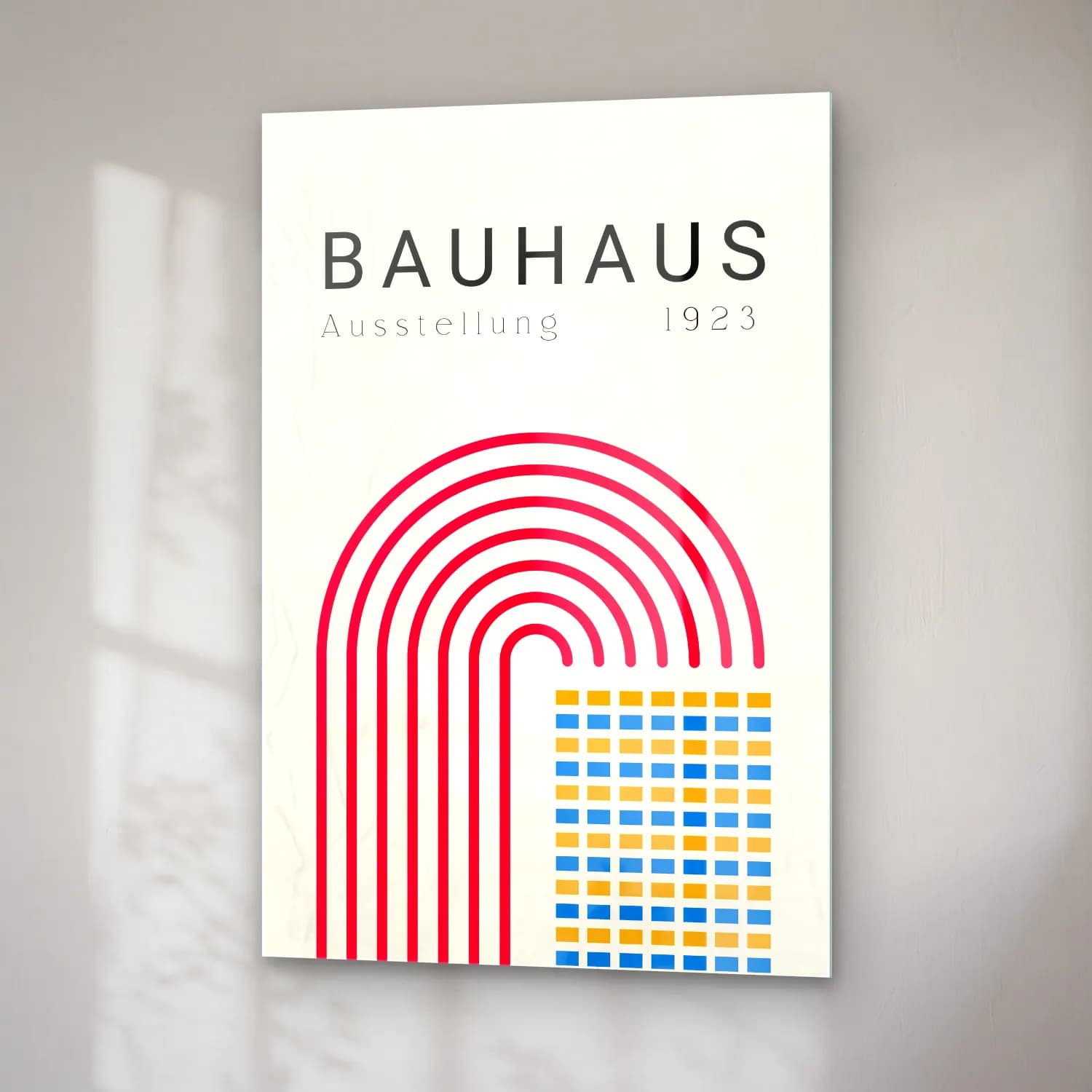 Bauhaus Yazılı Tasarım No. 11 cam tablo — sağ açıdan görünüm