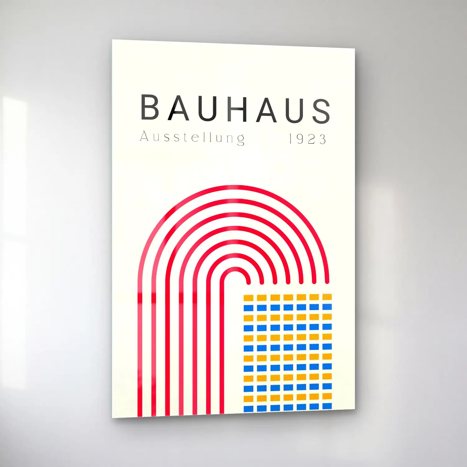 Bauhaus Yazılı Tasarım No. 11 cam tablo — sol açıdan görünüm