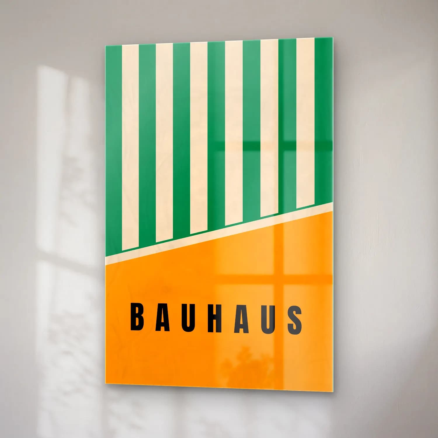Bauhaus Yazılı Tasarım No. 12 cam tablo — sağ açıdan görünüm