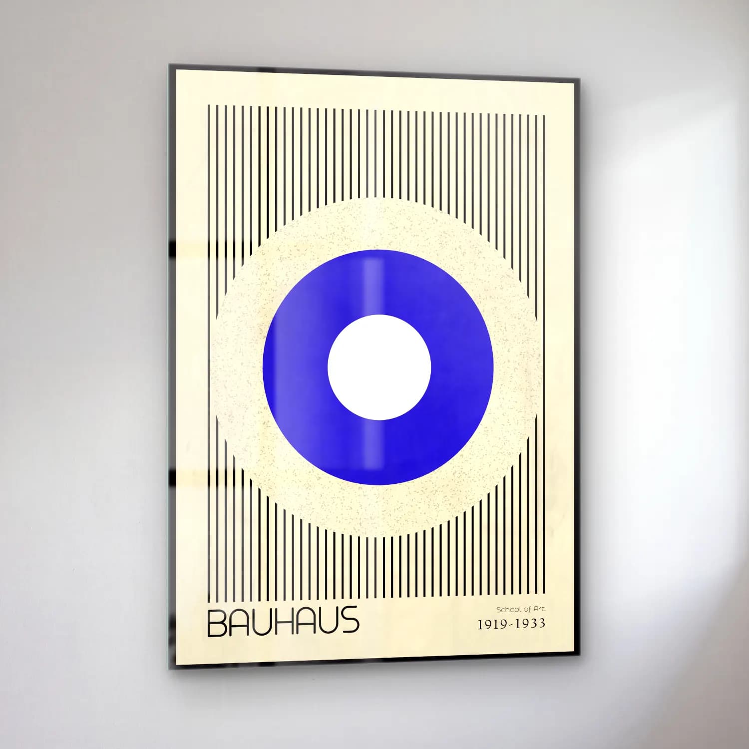 Bauhaus Geometrik Daireler No. 55 cam tablo — sol açıdan görünüm