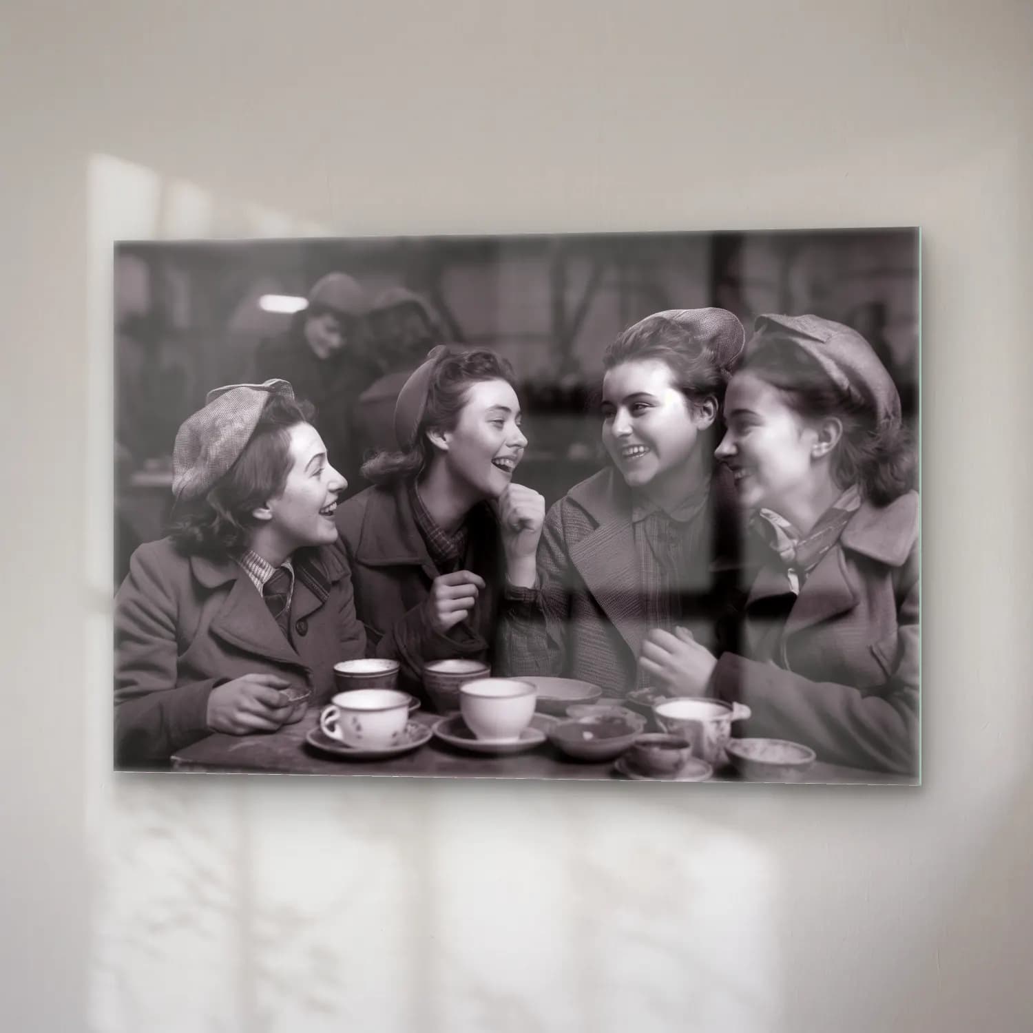 Vintage Çay Fincanı cam tablo — sağ açıdan görünüm
