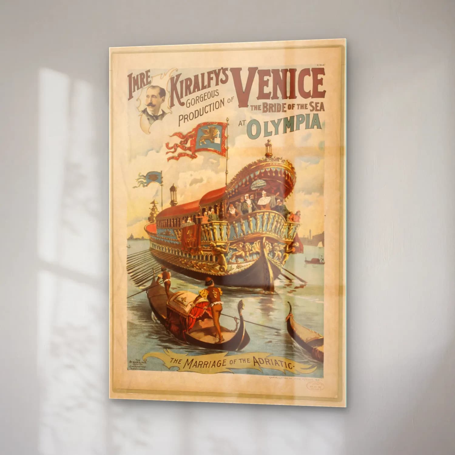 Vintage Poster Liman ve Tekneler – Mavi Tonlar cam tablo — sağ açıdan görünüm