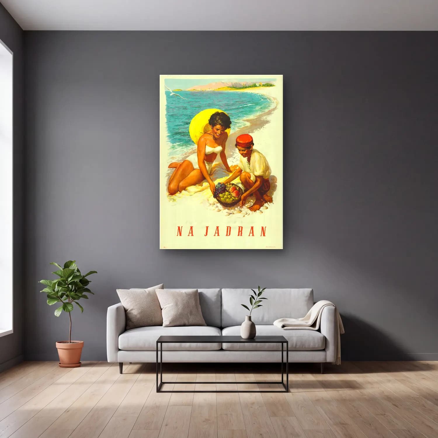 Vintage Poster Sahilde İnsanlar – Sarı Tonlar cam tablo — gri duvarlı salonda
