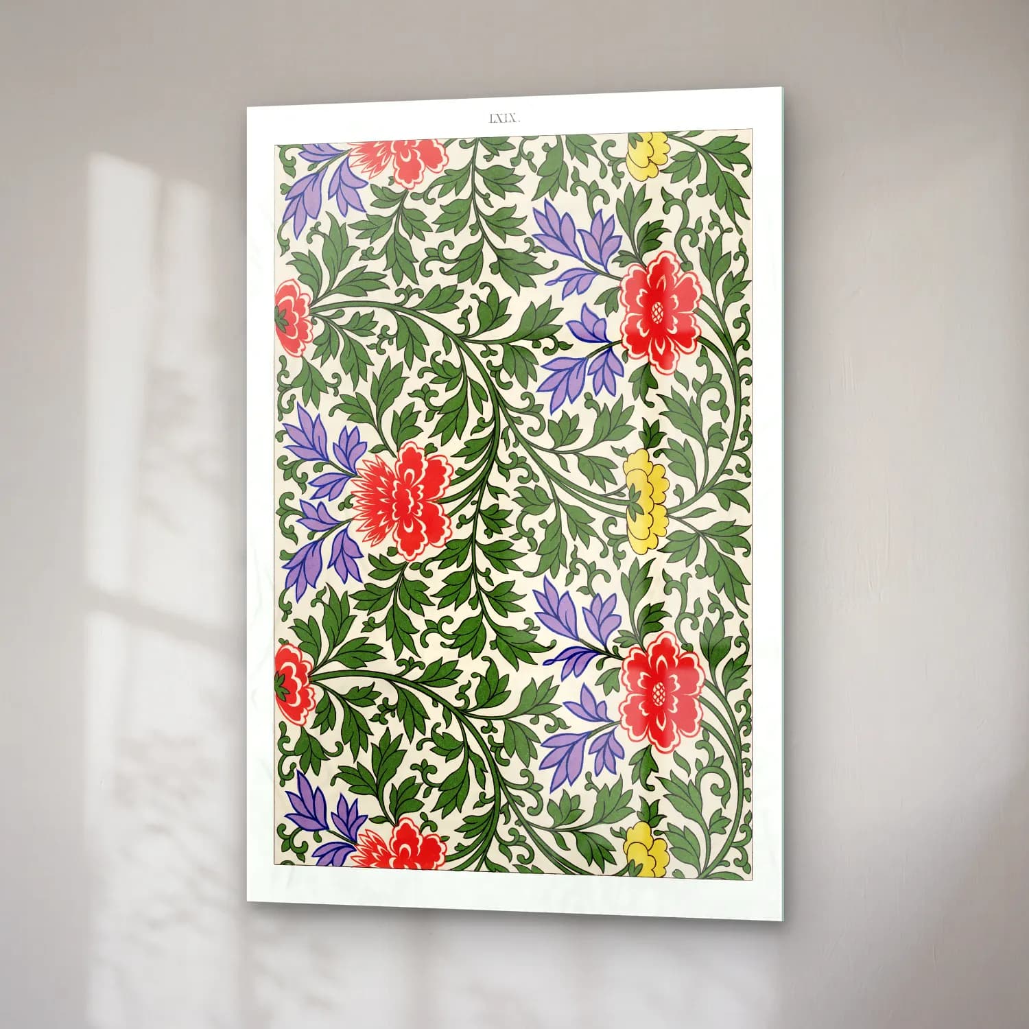Maksimalist Çiçek Deseni No. 61 cam tablo — sağ açıdan görünüm