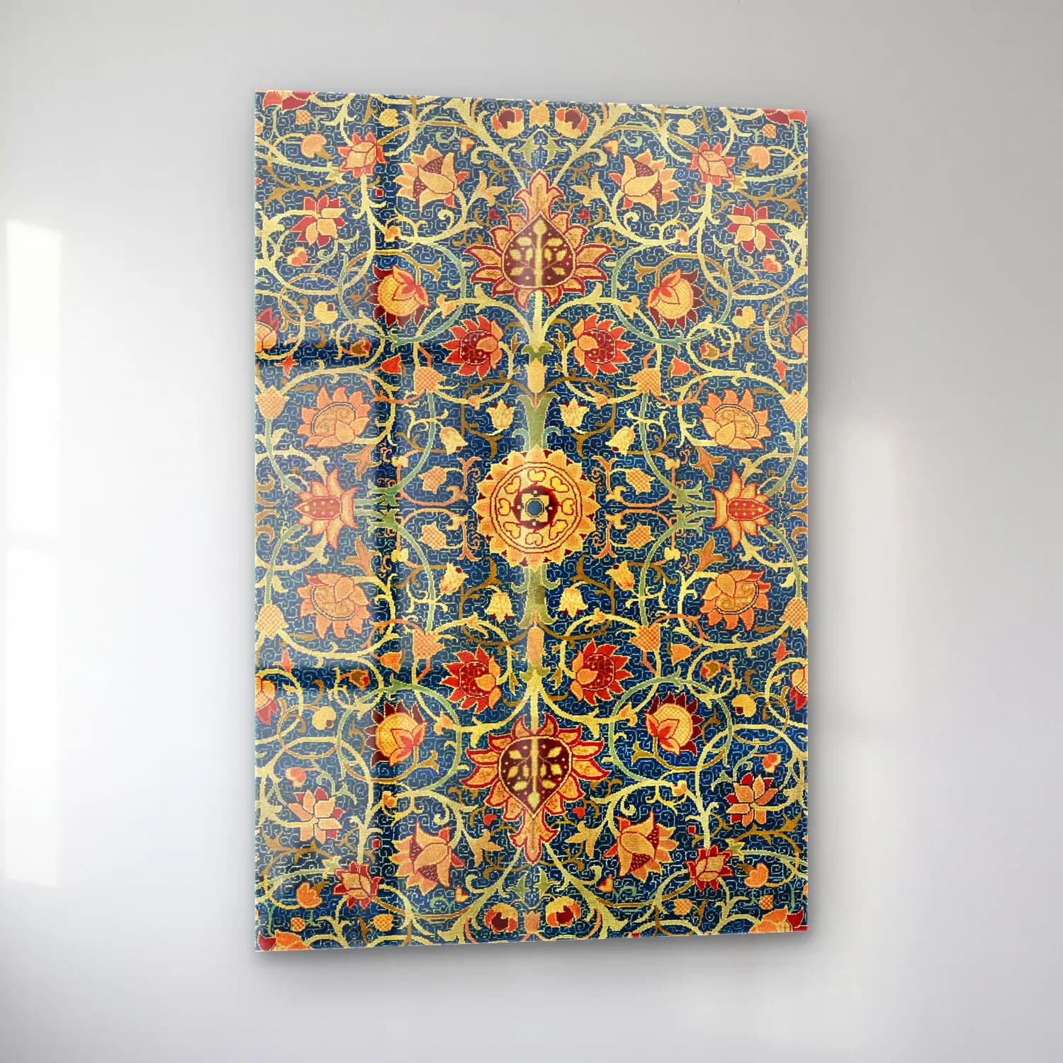 Maksimalist Çiçek Deseni No. 66 cam tablo — sol açıdan görünüm