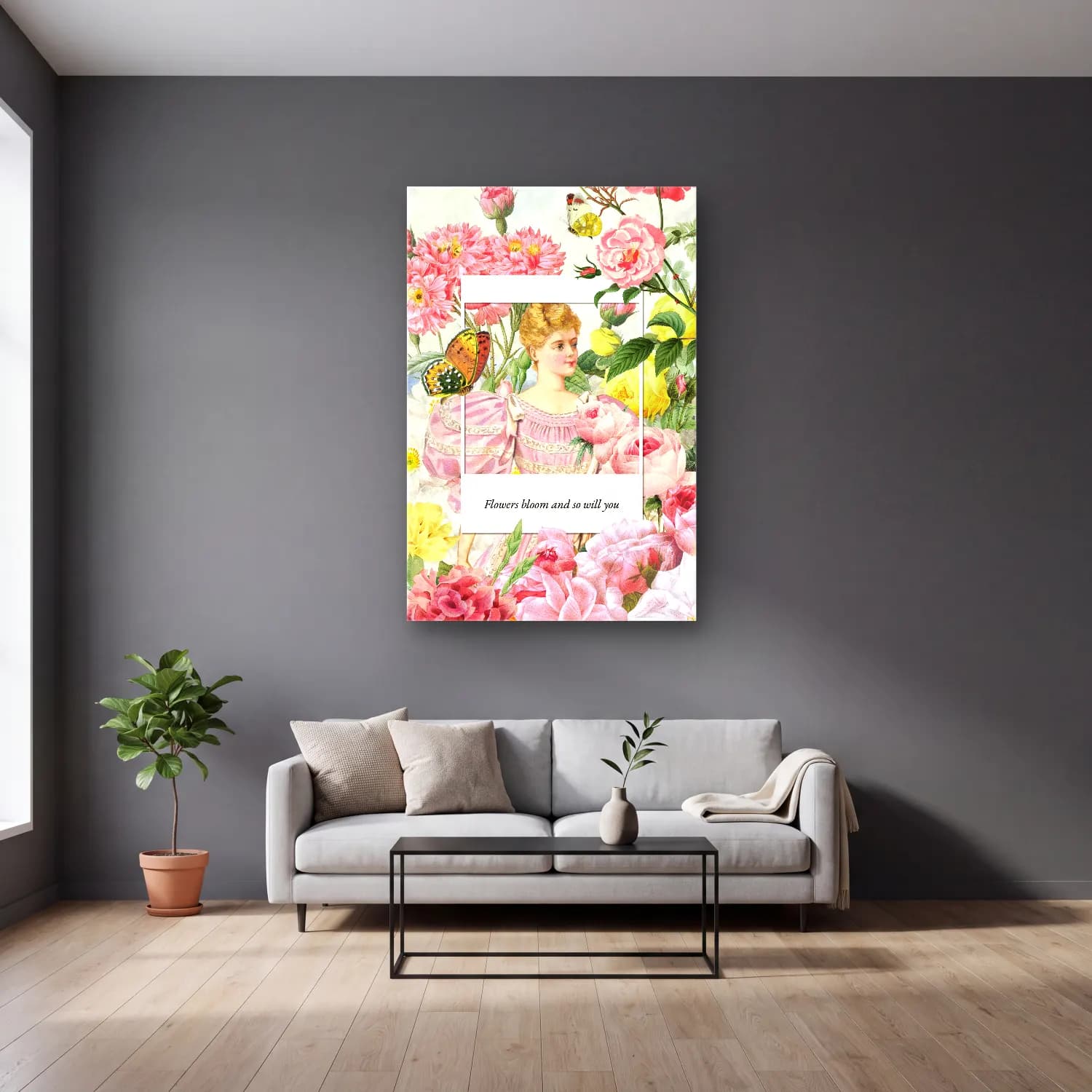 Pastel Güller No. 13 cam tablo — gri duvarlı salonda