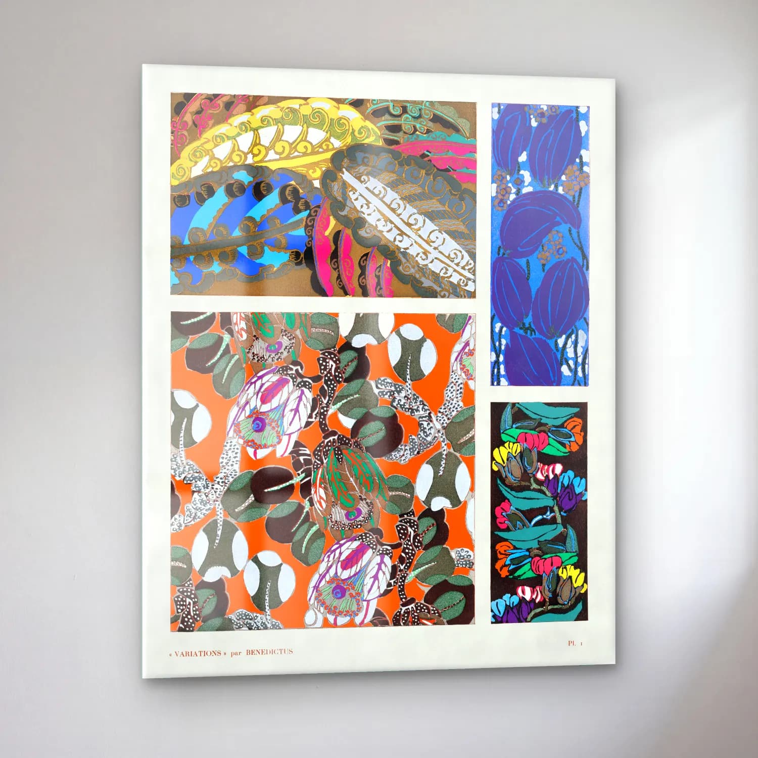 Maksimalist Çiçek Deseni No. 68 cam tablo — sol açıdan görünüm