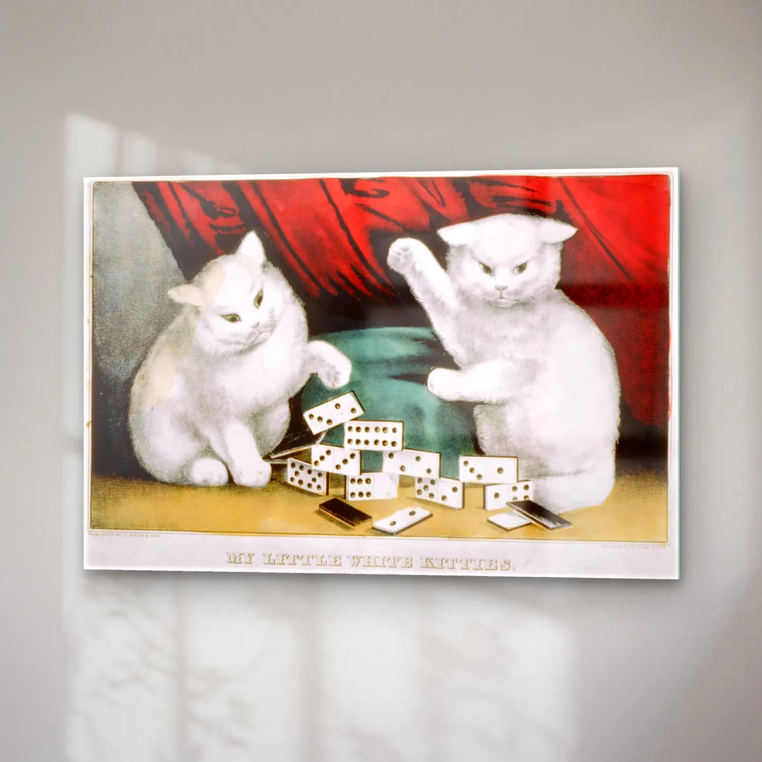 Vintage Kedi No. 26 cam tablo — sağ açıdan görünüm
