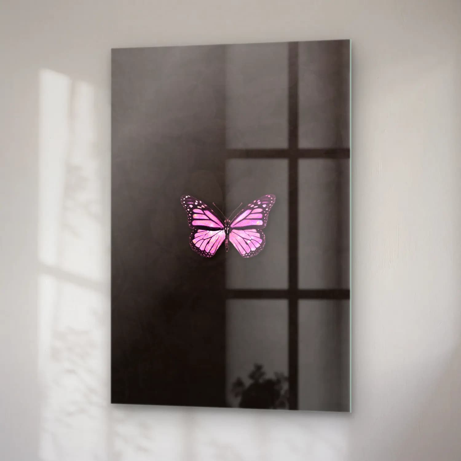 Pastel Kelebek No. 10 cam tablo — sağ açıdan görünüm