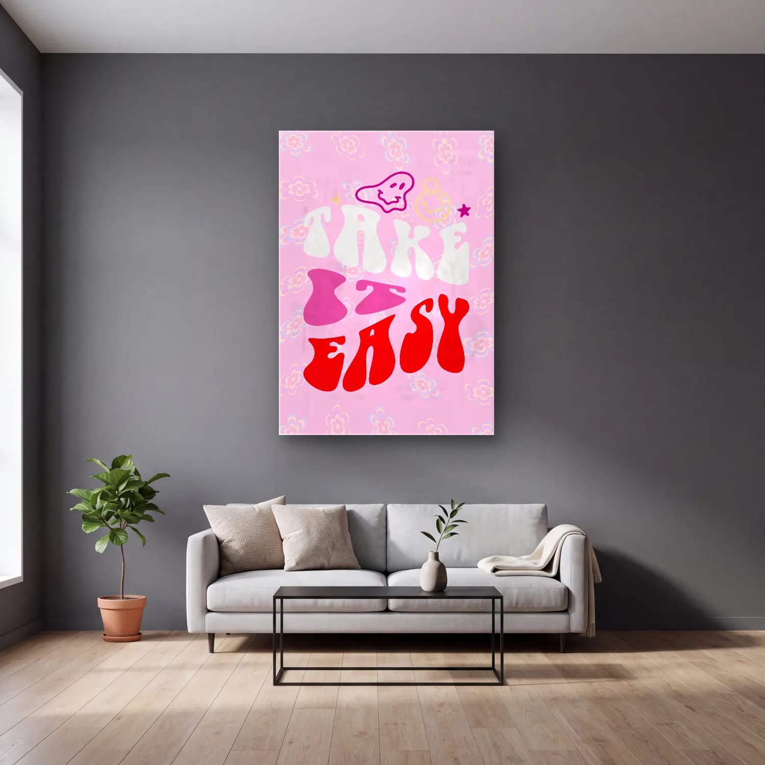 Pastel Yazılı Tasarım No. 41 cam tablo — gri duvarlı salonda