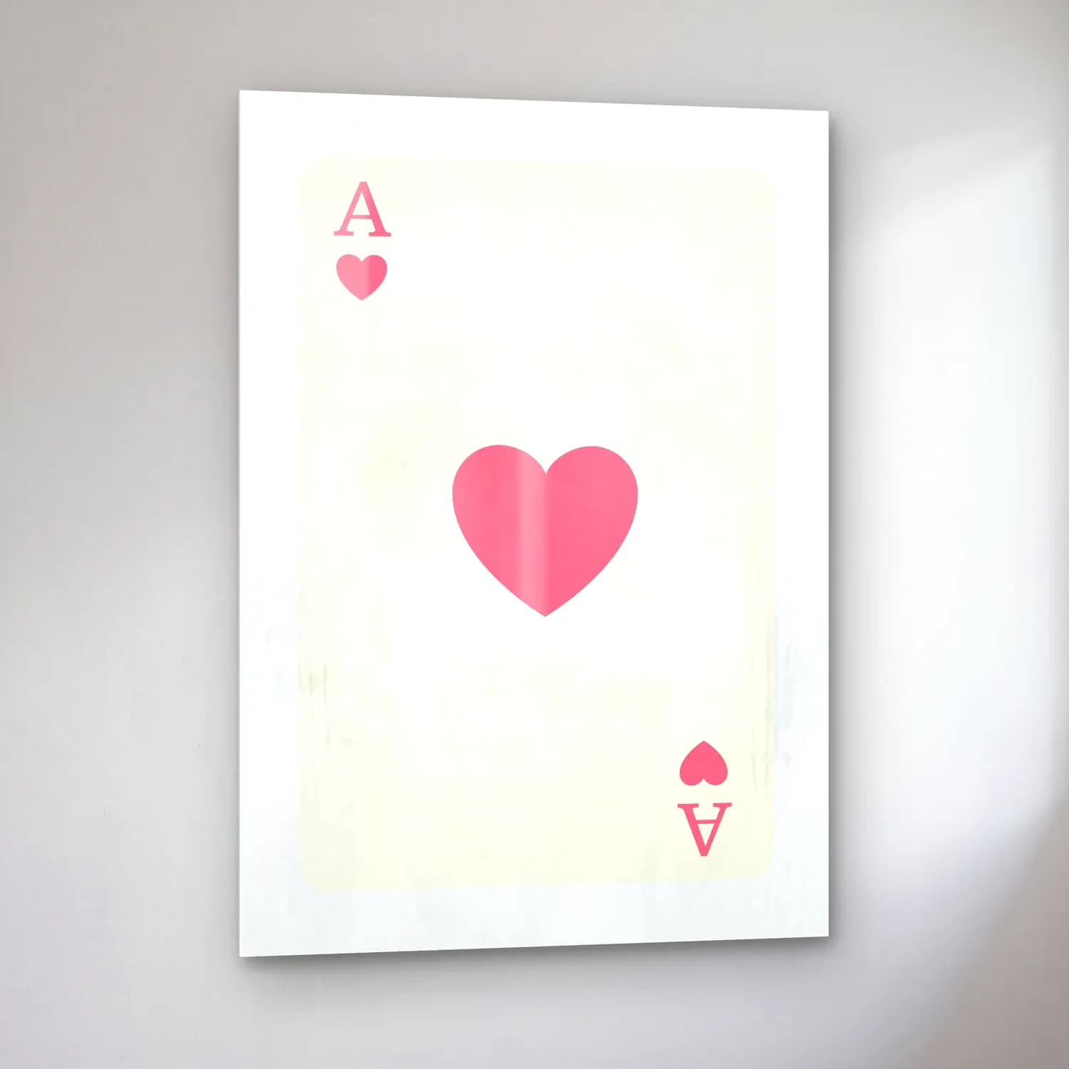 Pastel Tenis cam tablo — sol açıdan görünüm