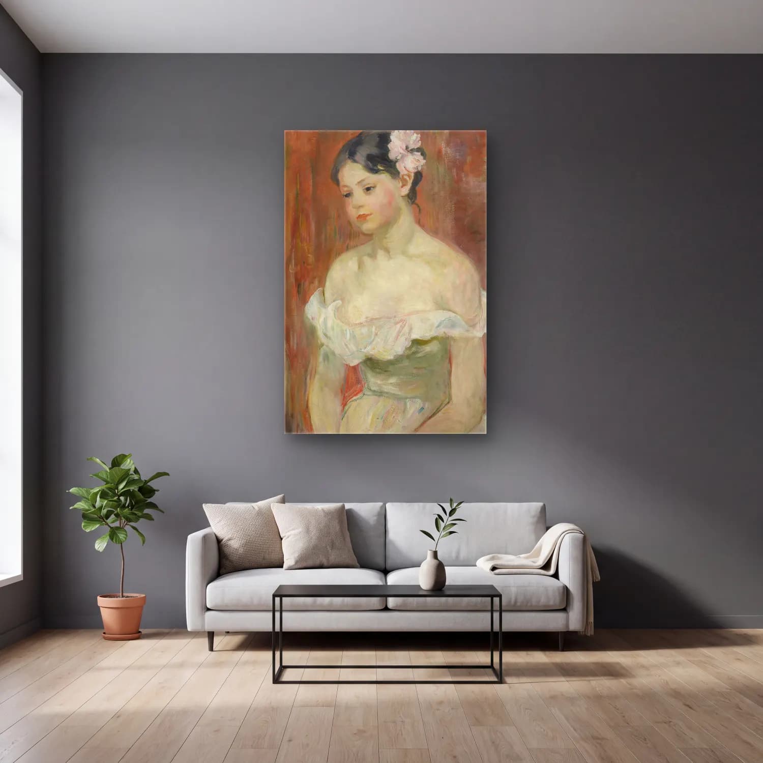 Berthe Morisot – Jeune fille au décolleté, la fleur aux cheveux cam tablo — gri duvarlı salonda