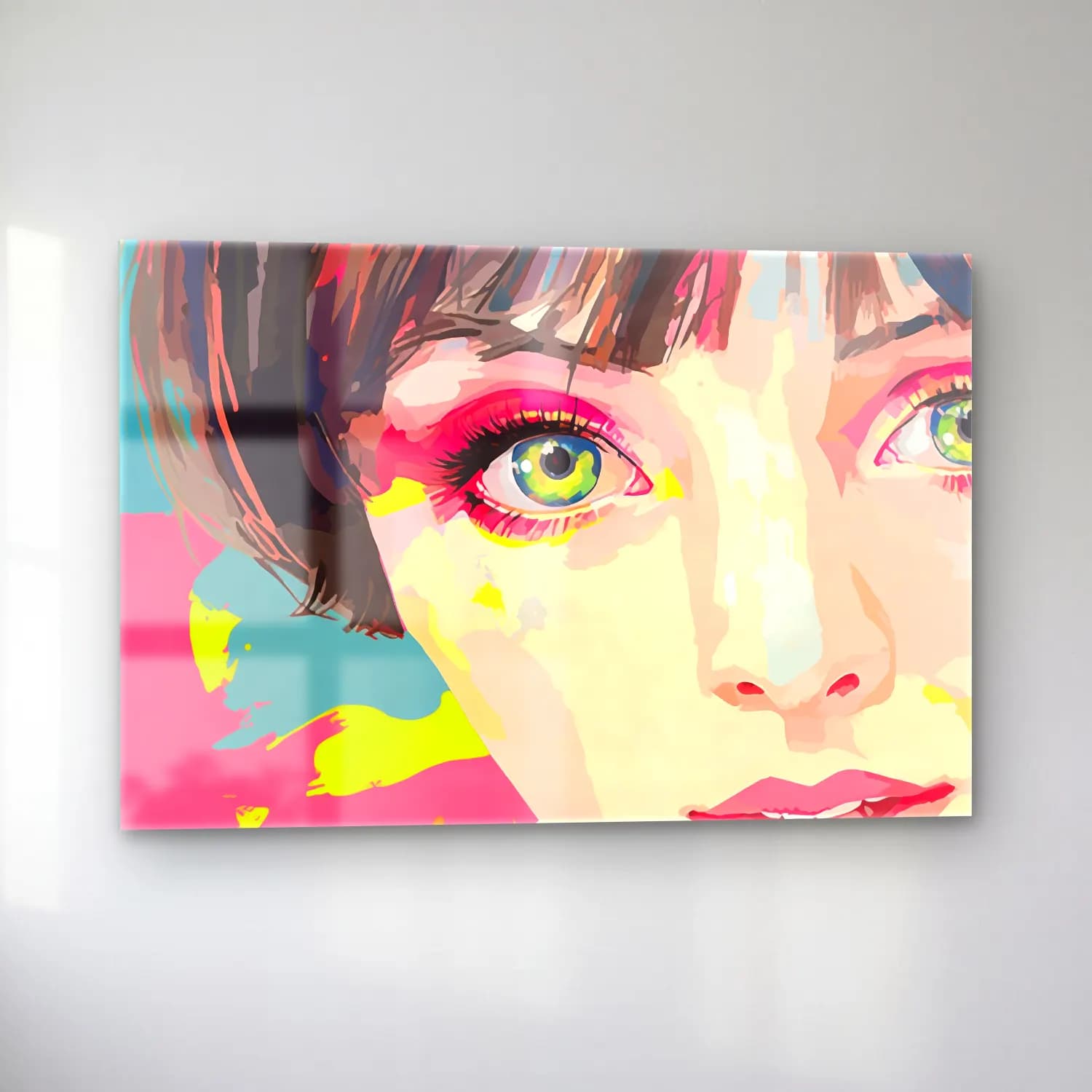 Pop Art Kız Çocuğu Portresi cam tablo — sol açıdan görünüm