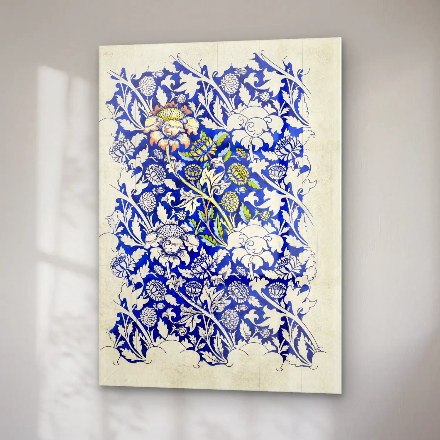 Botanik İllüstrasyon Çiçek Deseni No. 56 cam tablo — sağ açıdan görünüm