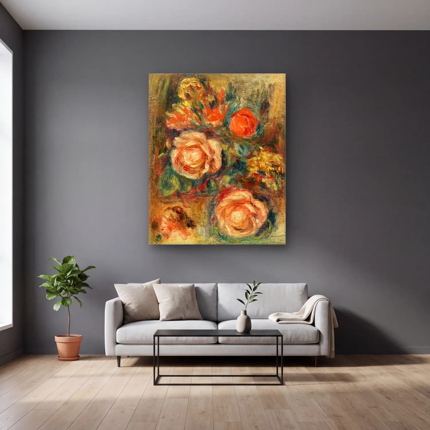 Pierre-Auguste Renoir – Bouquet of Roses (Bouquet de roses) cam tablo — gri duvarlı salonda