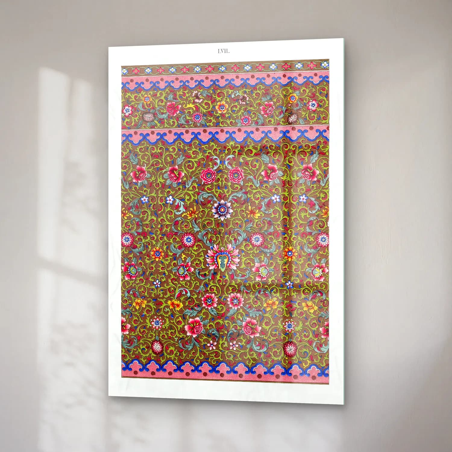 Maksimalist Çiçek Deseni No. 75 cam tablo — sağ açıdan görünüm