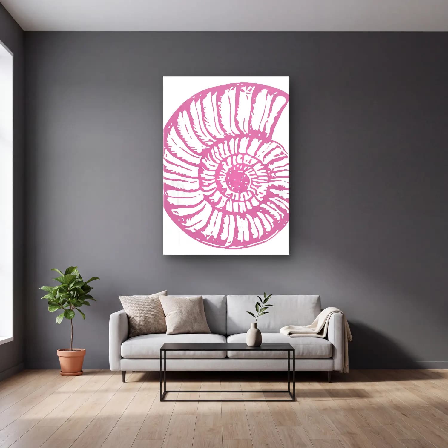 Pastel Deniz Kabukları No. 6 cam tablo — gri duvarlı salonda