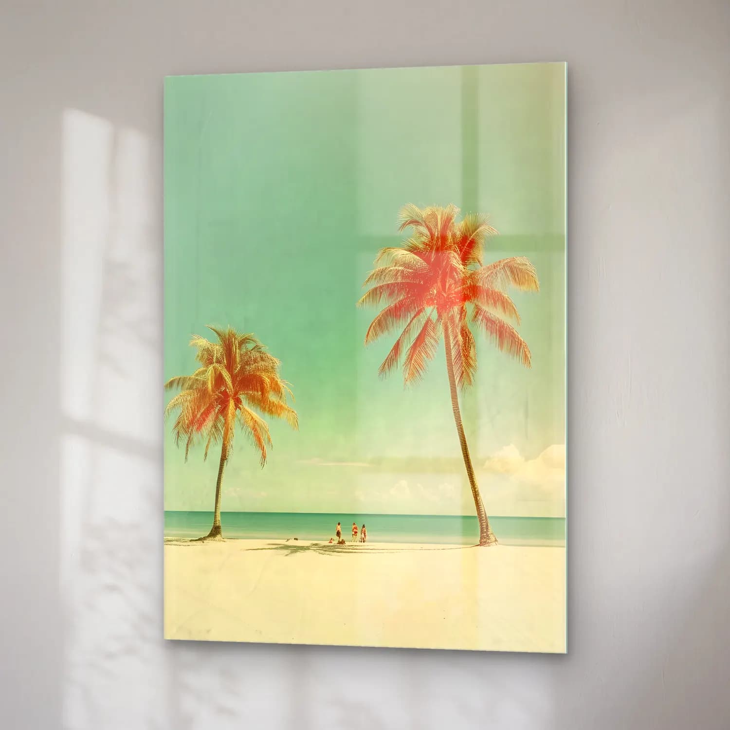 Pastel Palmiyeli Tropik Sahil No. 5 cam tablo — sağ açıdan görünüm