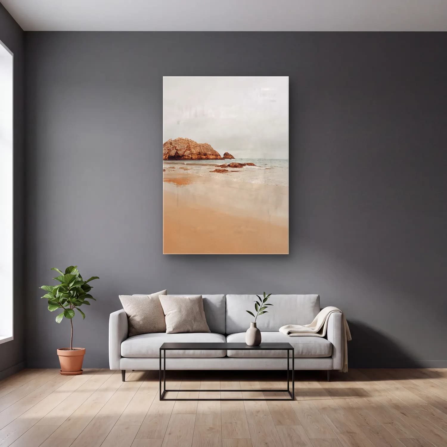 Pastel Dalgalı Sahil No. 9 cam tablo — gri duvarlı salonda