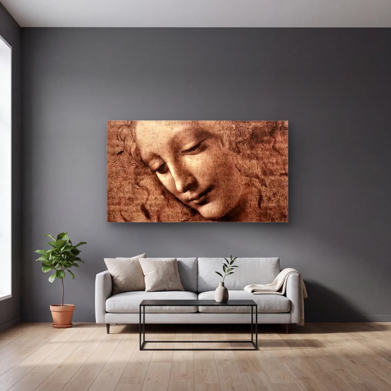 Leonardo da Vinci – La Scapigliata cam tablo — gri duvarlı salonda