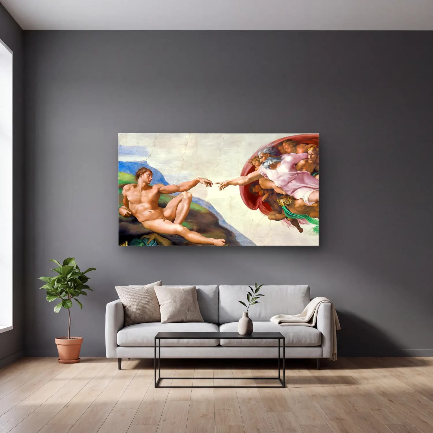 Michelangelo Buonarroti – The Creation of Adam cam tablo — gri duvarlı salonda