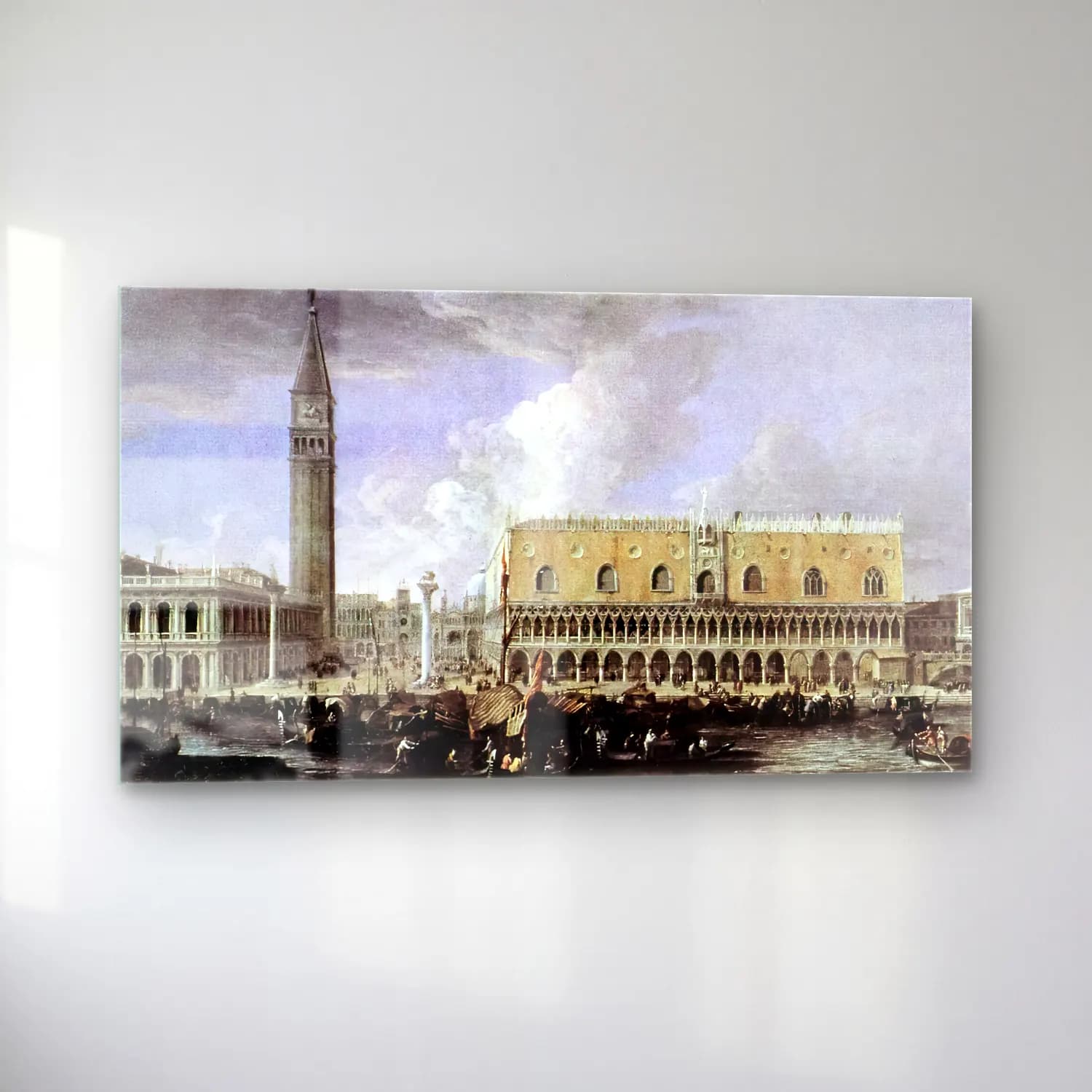 Luca Carlevaris – View of the Wharf from the Bacino di San Marco cam tablo — sol açıdan görünüm