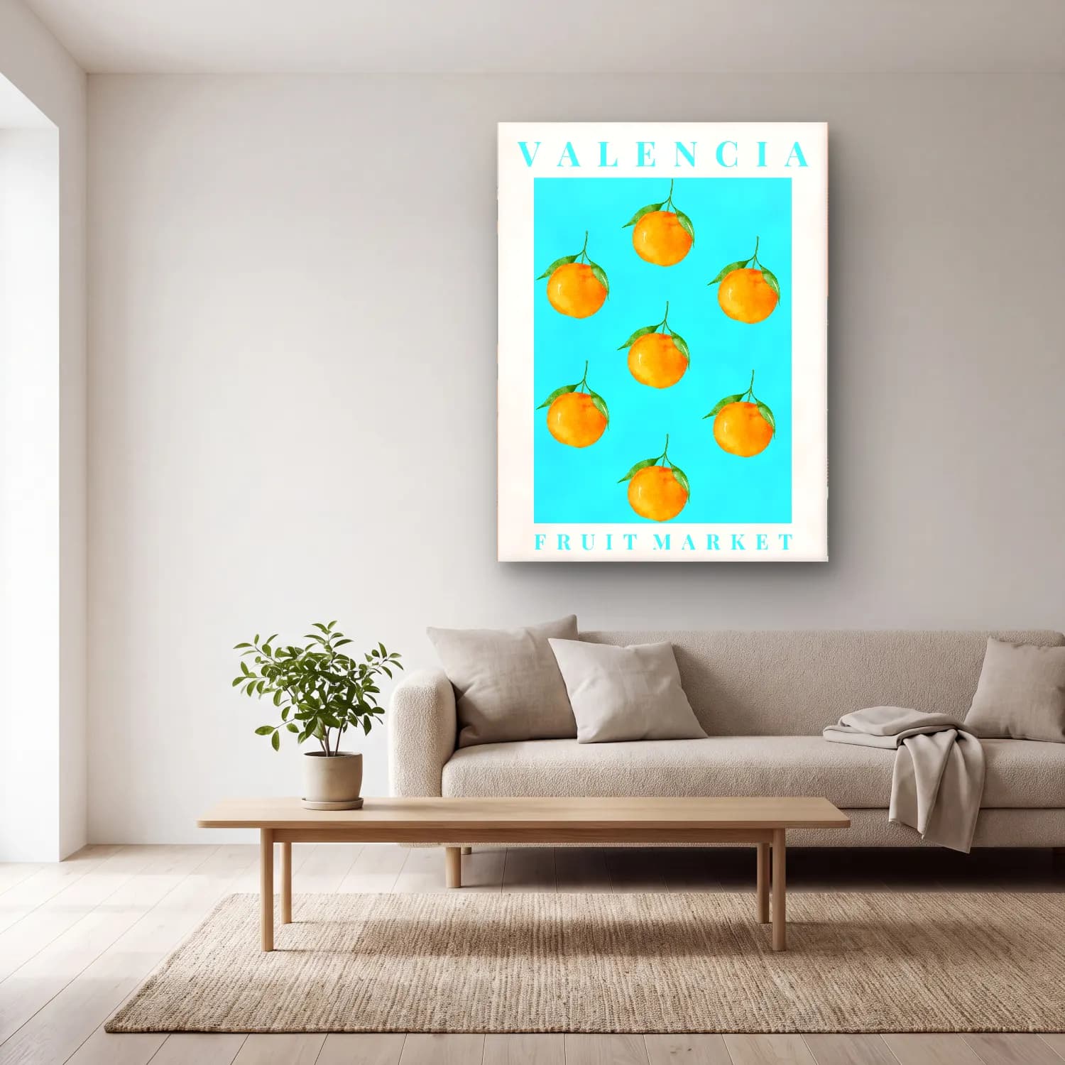 Pastel Portakallar No. 4 cam tablo — açık renk salonda