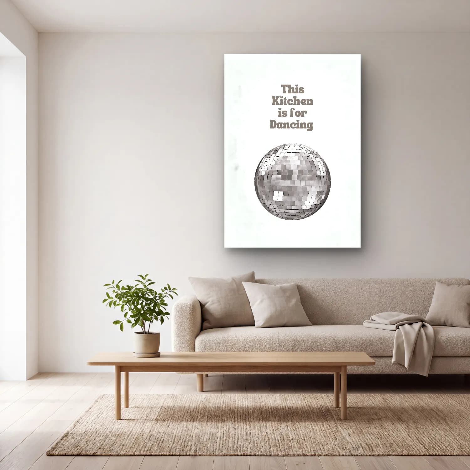 Vintage Poster Dansçılar No. 11 cam tablo — açık renk salonda