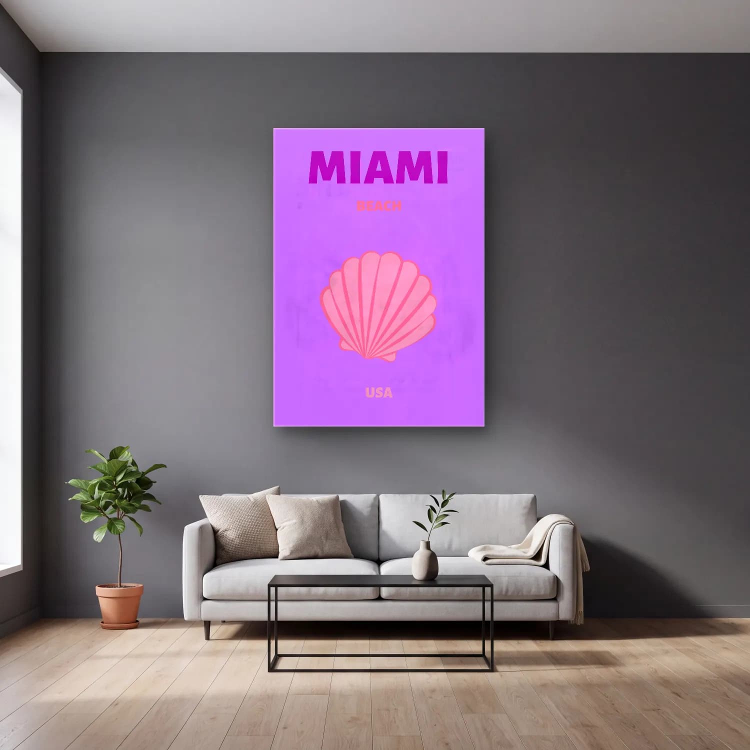Pastel Deniz Kabukları No. 37 cam tablo — gri duvarlı salonda