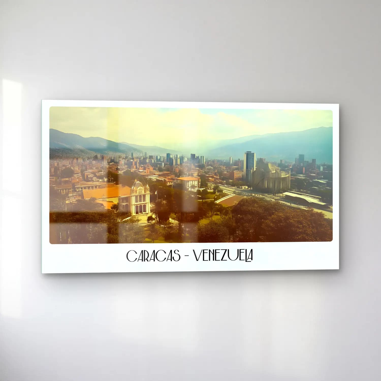 Vintage Poster Katedral No. 2 cam tablo — sol açıdan görünüm
