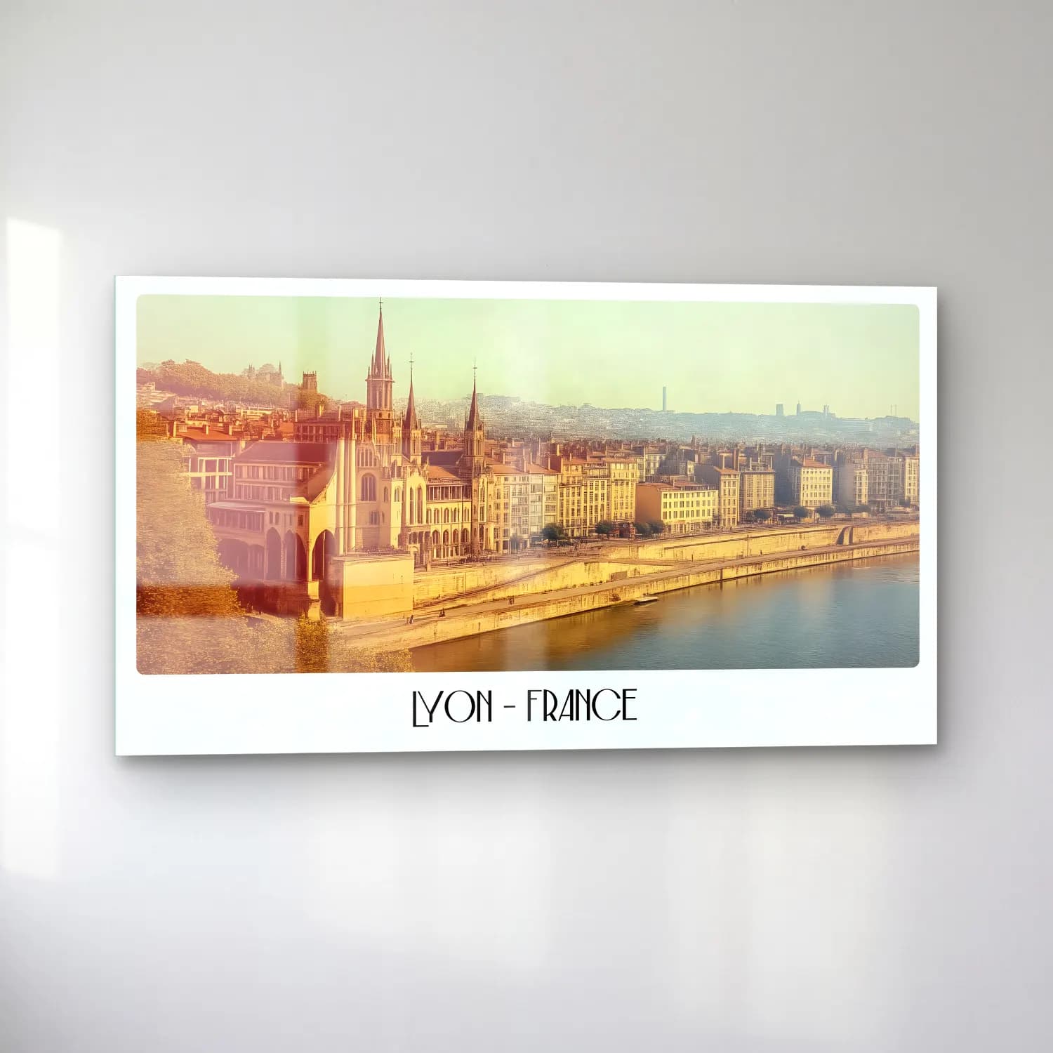 Pastel Paris ve Eyfel Kulesi – Bej Tonlar cam tablo — sol açıdan görünüm
