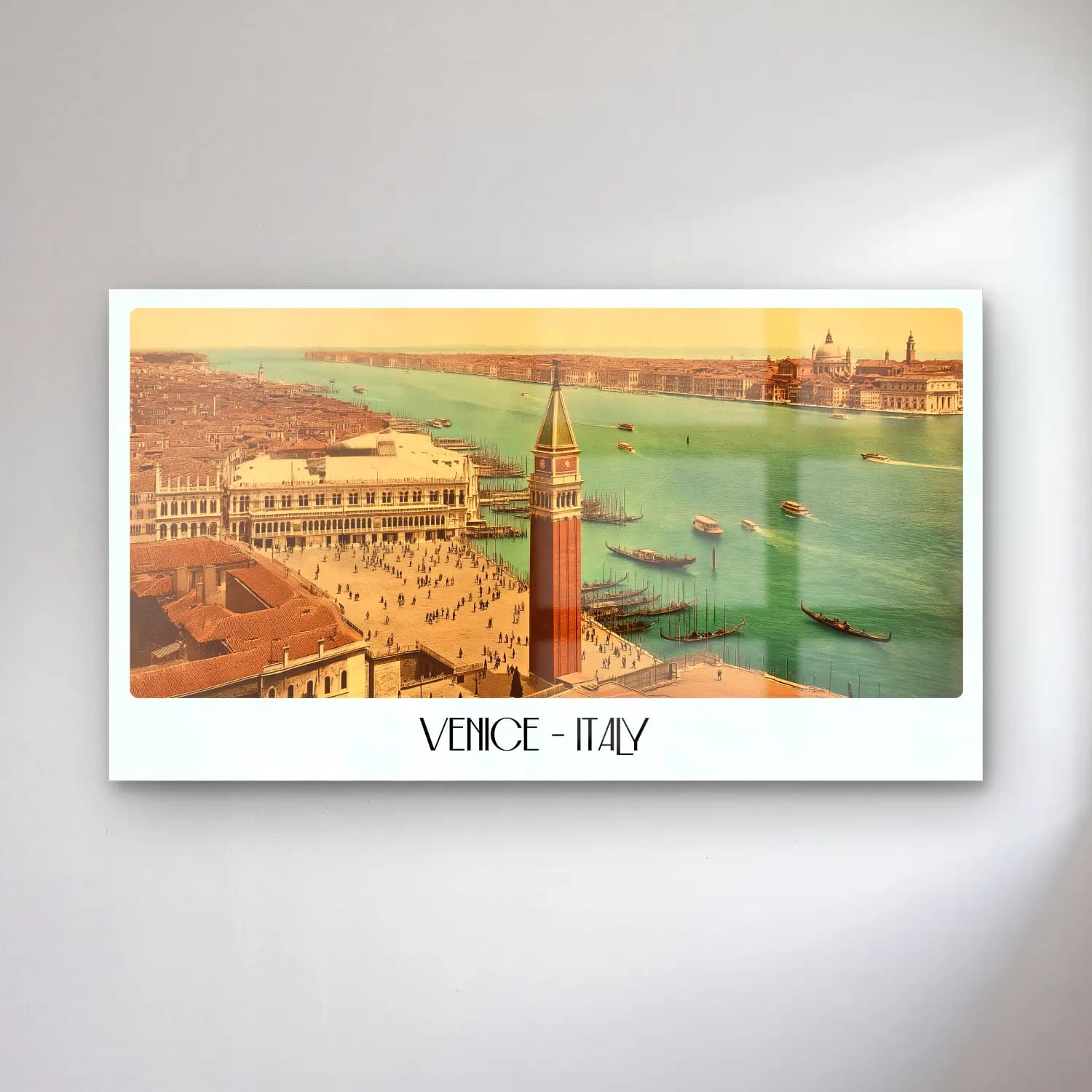 Vintage Poster Venedik Kanalları – Sarı Tonlar cam tablo — Vintage Poster Venedik Kanalları – Sarı Tonlar — vintage poster venedik kanalları