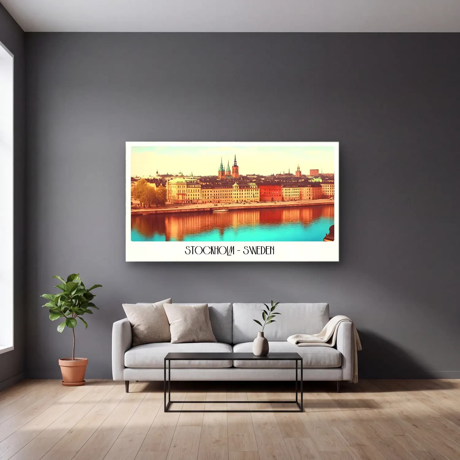 Pastel Katedral No. 7 cam tablo — gri duvarlı salonda